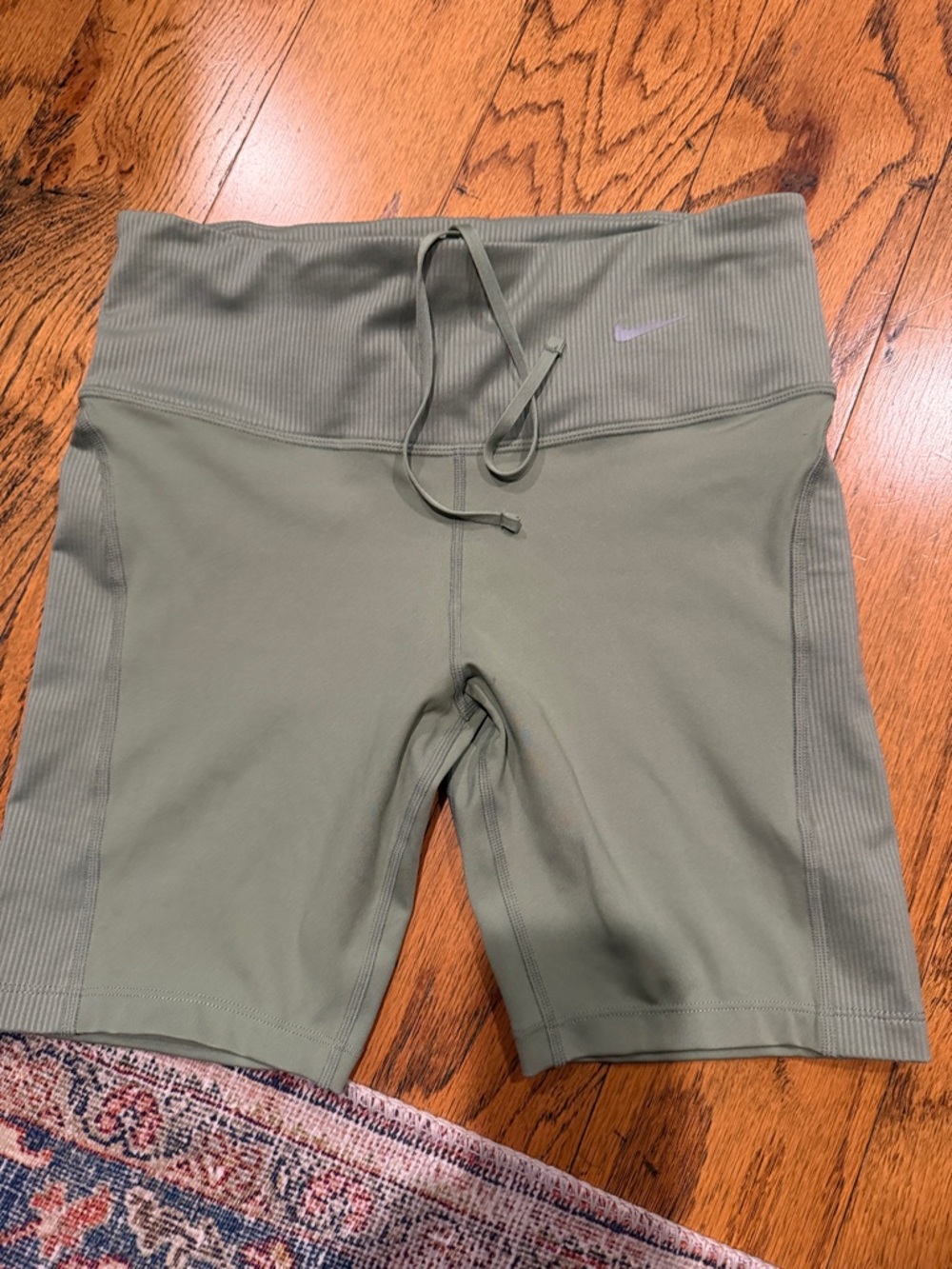 Nike Women’s Olive Drawstring High-Waist Bike Shorts